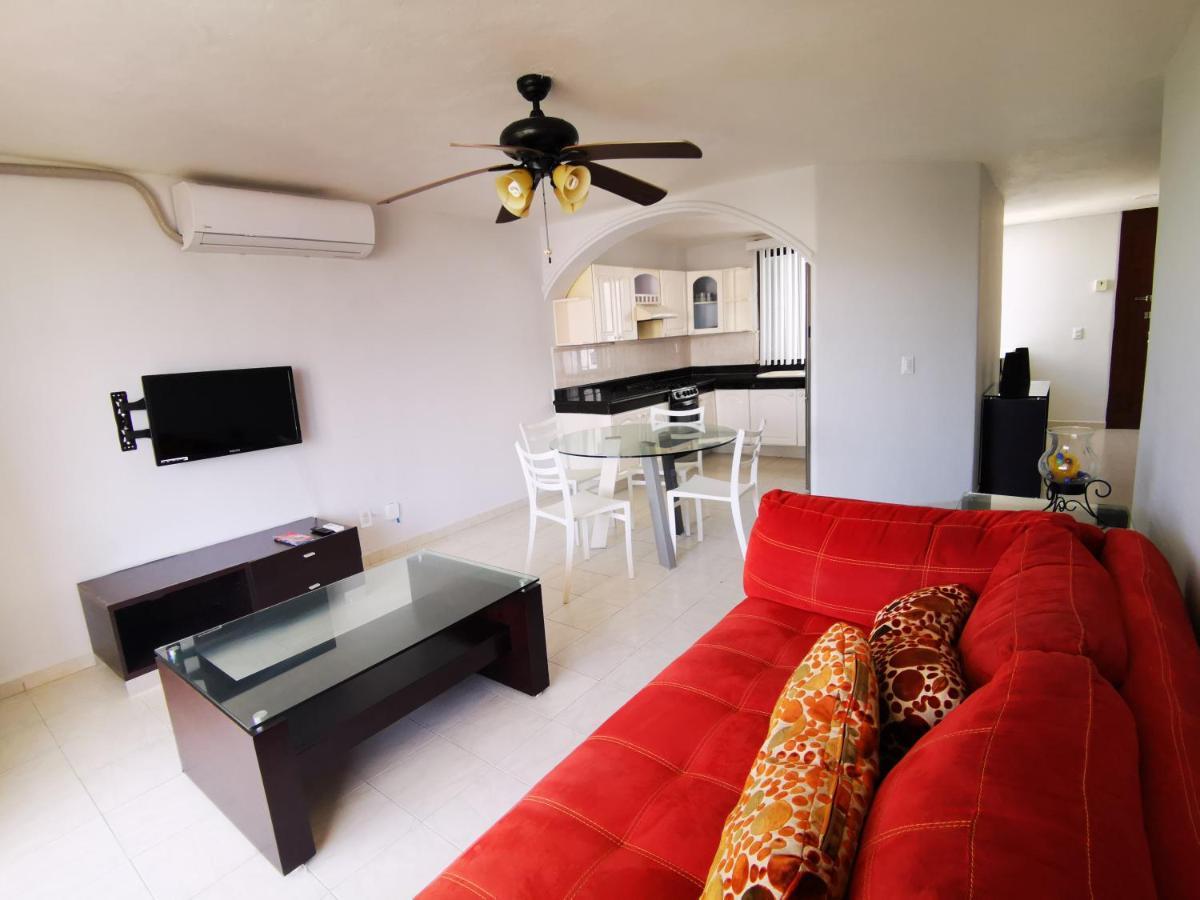 Quintas Del Seaside Appartement *