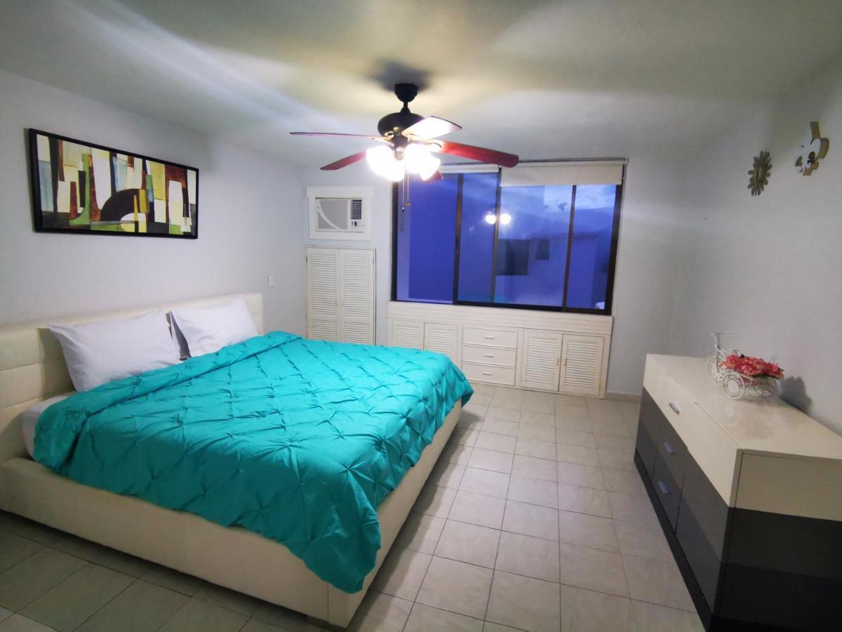 Quintas Del Seaside Appartement