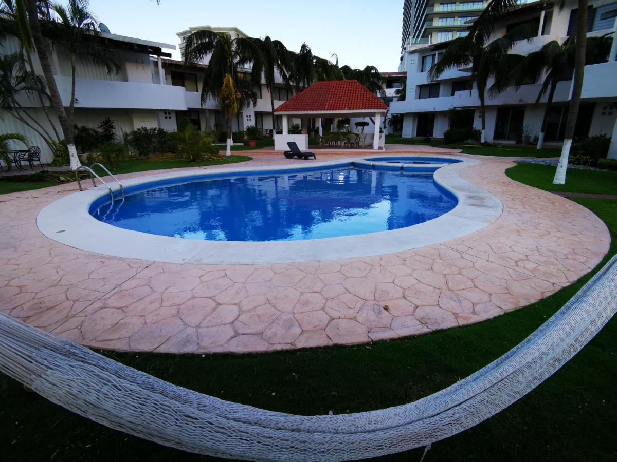 Quintas Del Seaside Appartement *